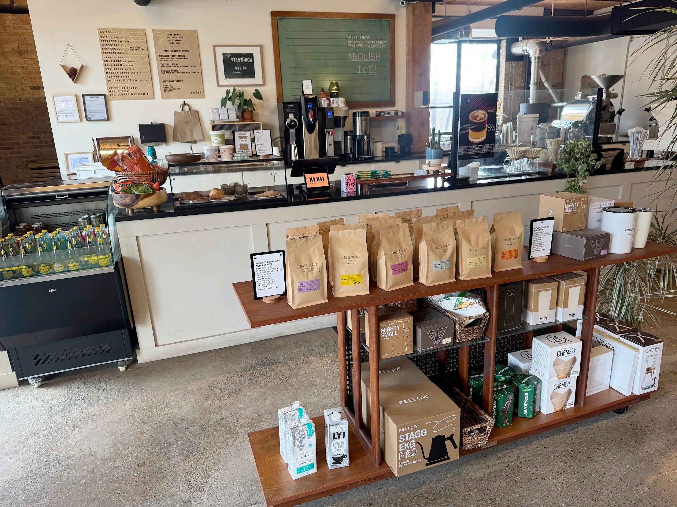 Printers Row Coffee Co. Review Header Img